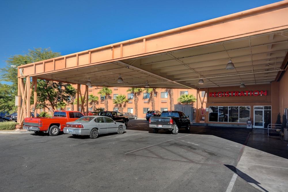 Lucky Club Casino & Hotel Las Vegas Exterior foto